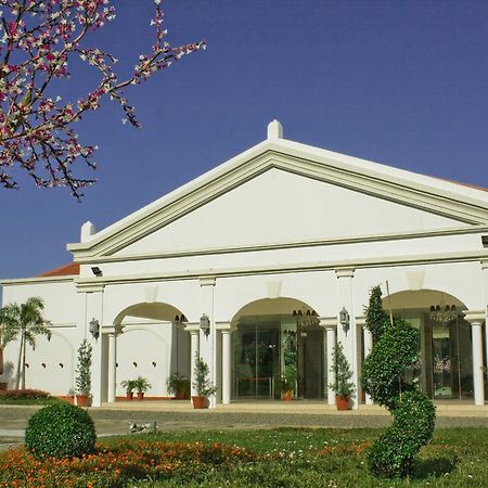 Ilocos Norte Hotel & Convention Center Laoag Kültér fotó