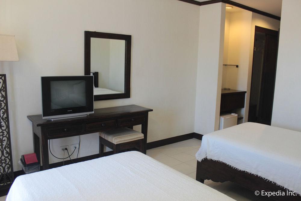 Ilocos Norte Hotel & Convention Center Laoag Kültér fotó