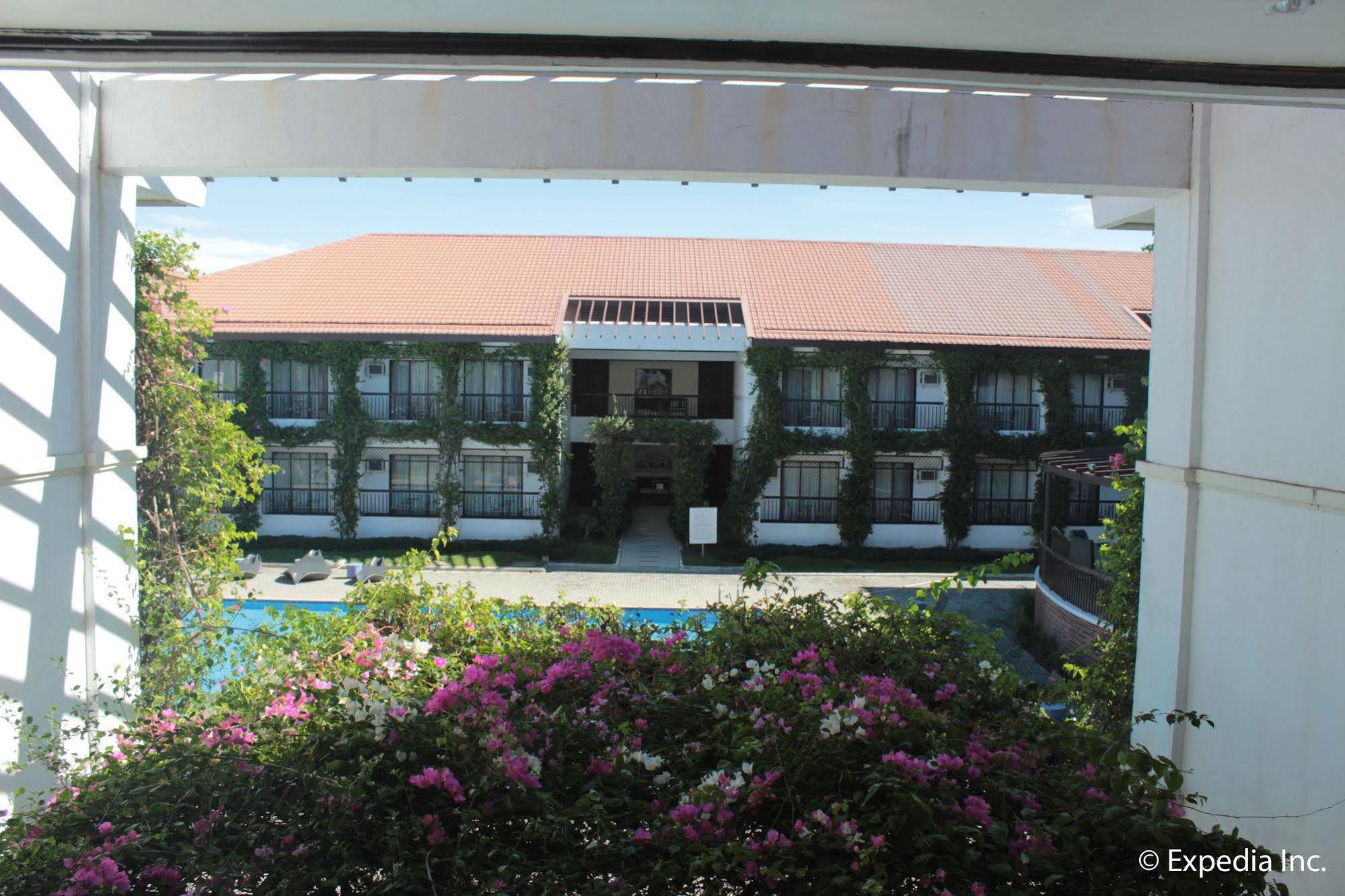 Ilocos Norte Hotel & Convention Center Laoag Kültér fotó
