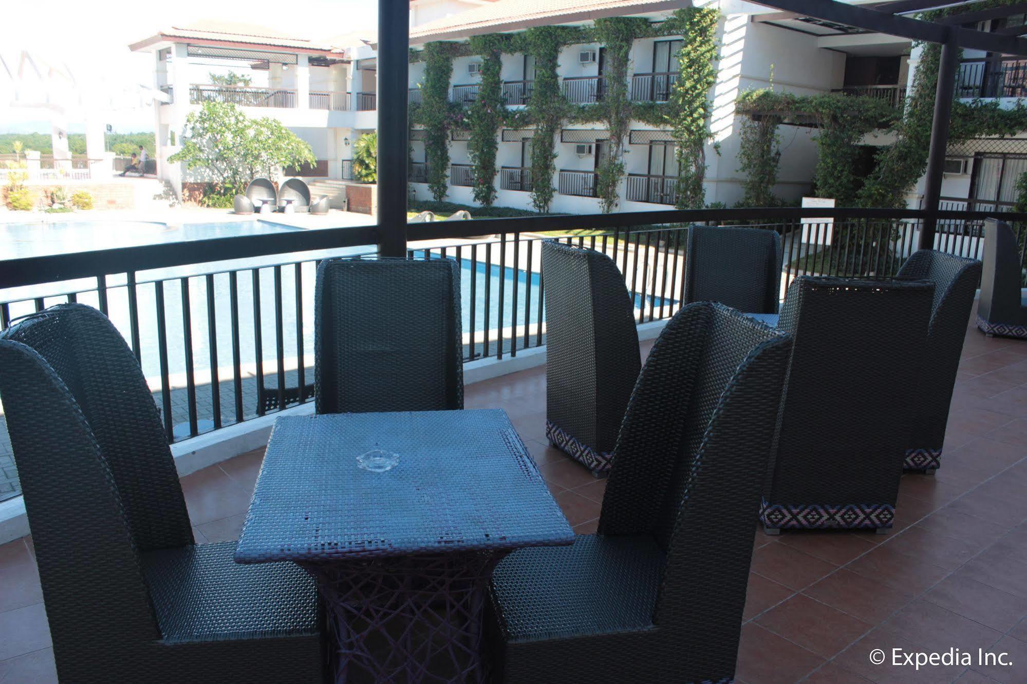 Ilocos Norte Hotel & Convention Center Laoag Kültér fotó
