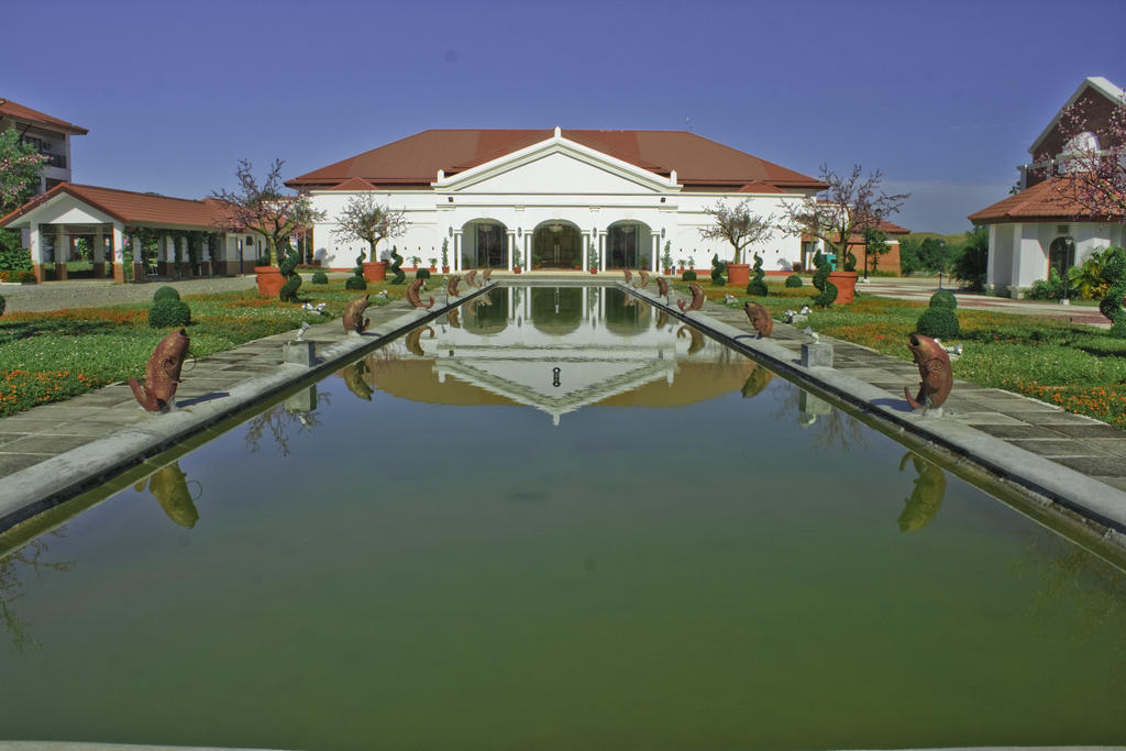 Ilocos Norte Hotel & Convention Center Laoag Kültér fotó