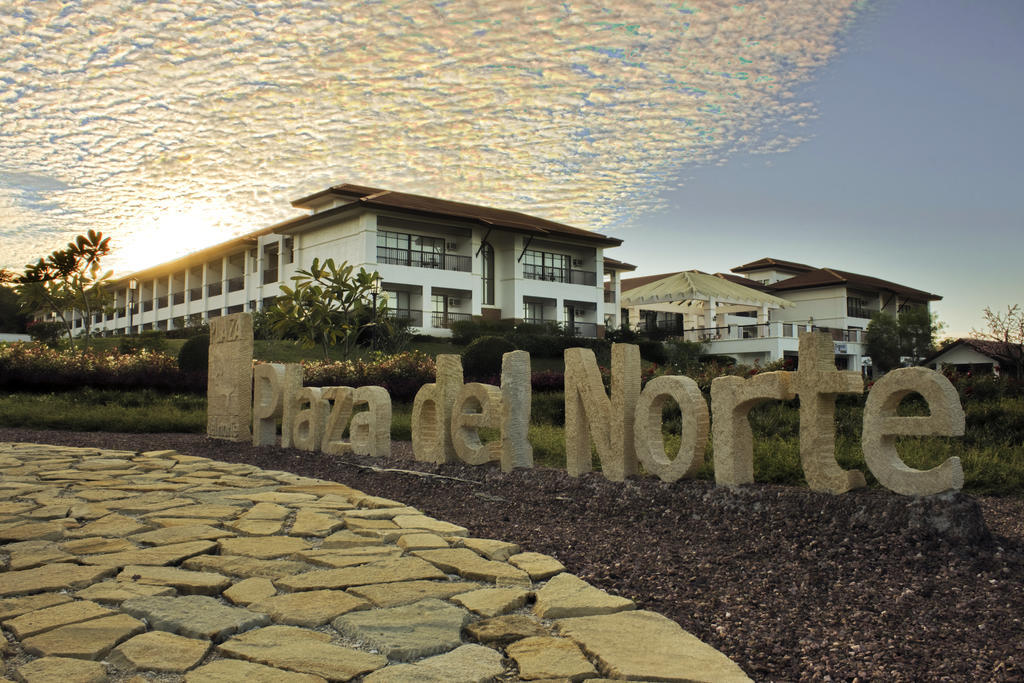 Ilocos Norte Hotel & Convention Center Laoag Kültér fotó