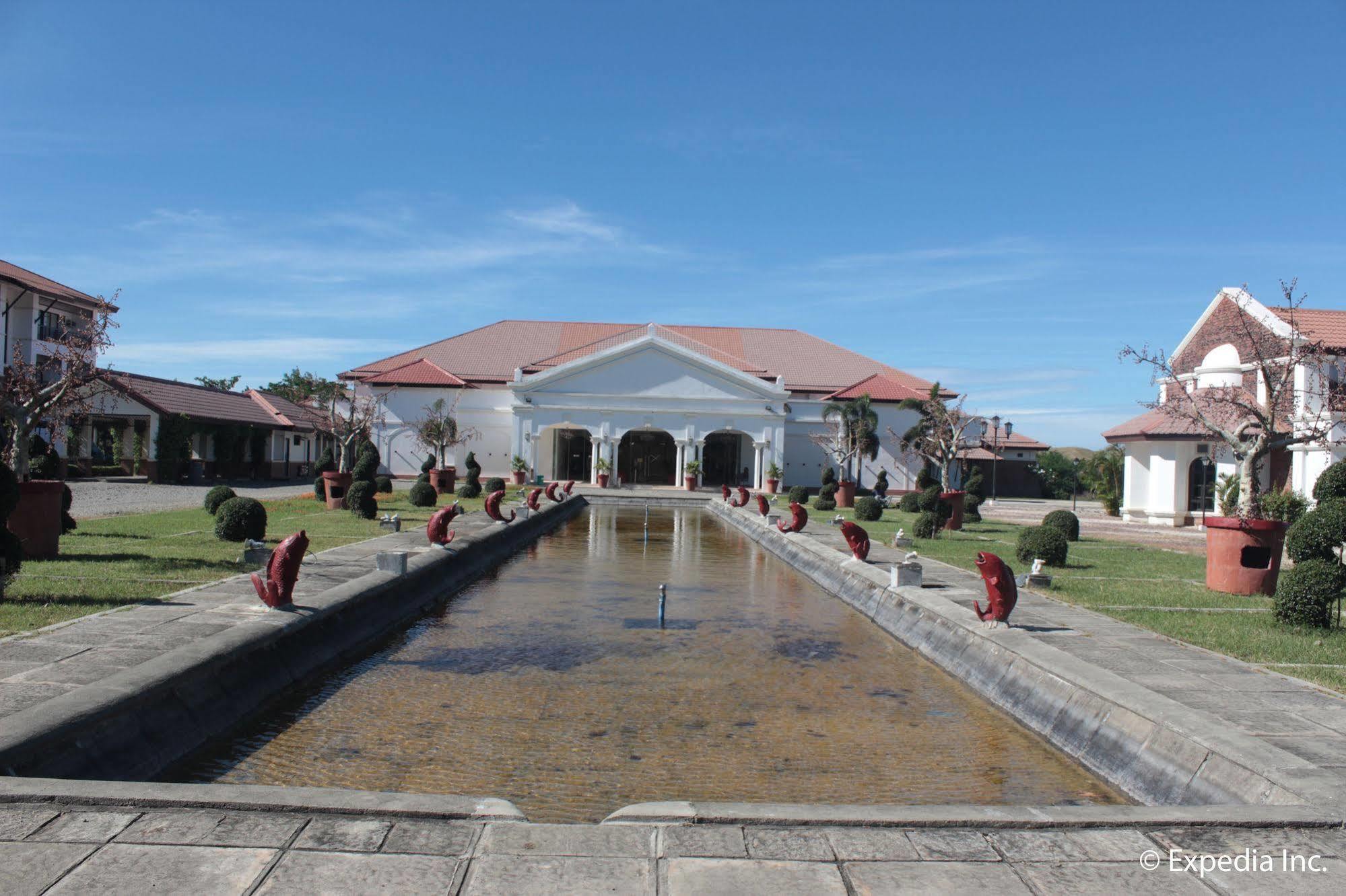 Ilocos Norte Hotel & Convention Center Laoag Kültér fotó